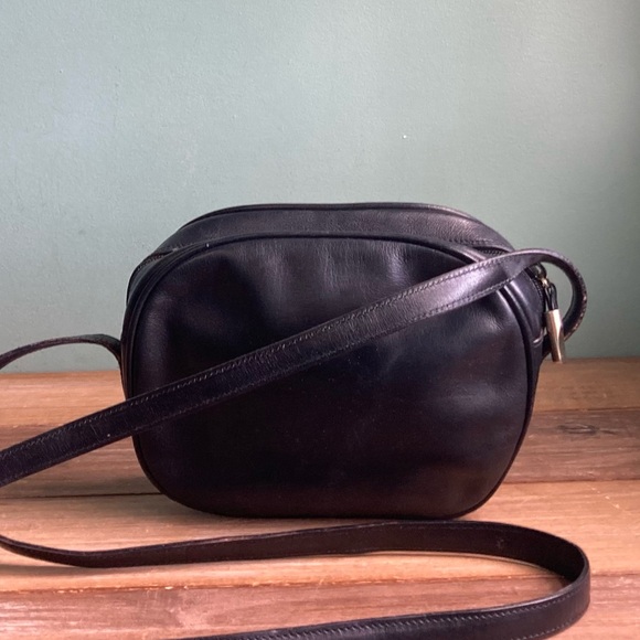 Cole Haan Vintage Italian Leather Bag - Picture 2 of 9